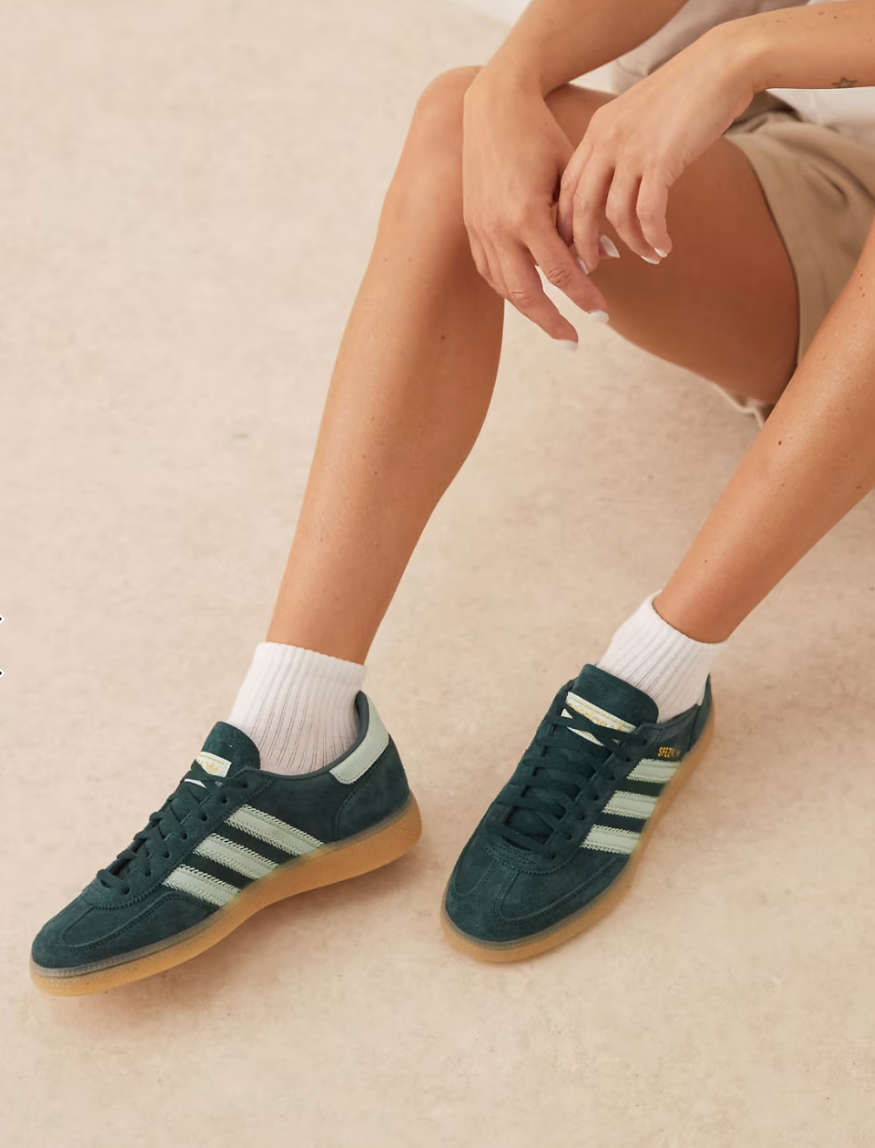 download (5) (1) Adidas Handball trainers - Image 1